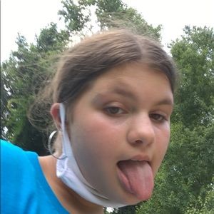 Meet your Posher, Bella